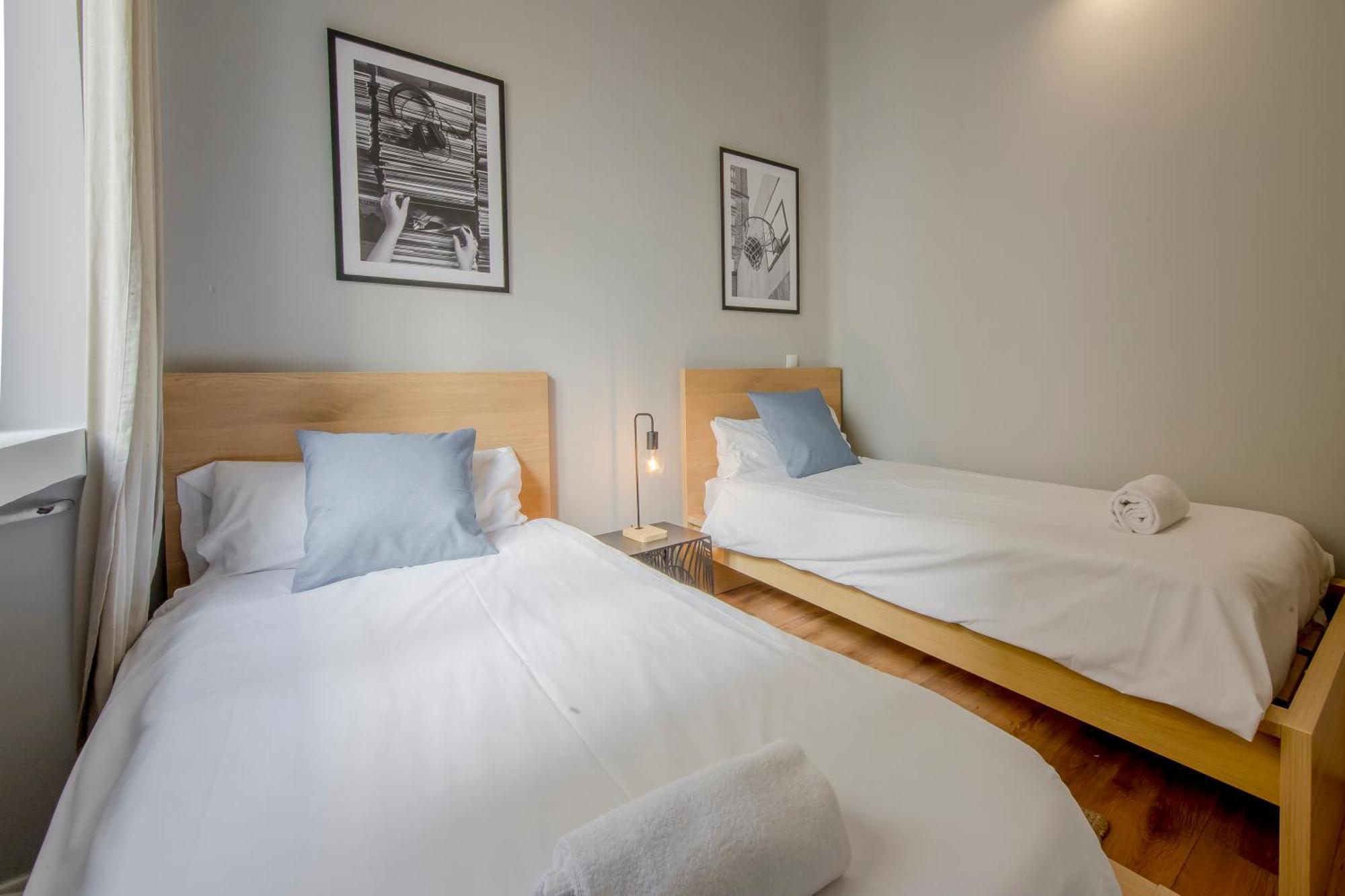 Excelente Piso De 3 Habitaciones En La Latina-Centro — Photos 2